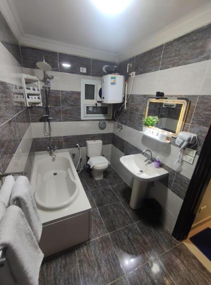 Diamond Pyramids View Apartment - image 15