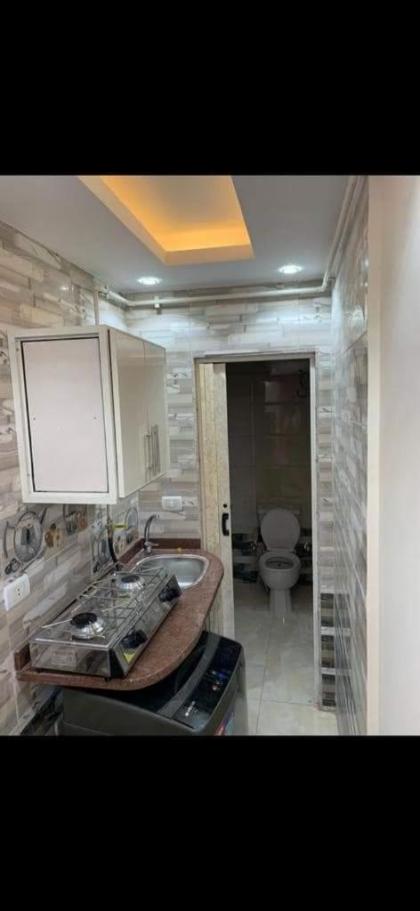 غرف و استوديوهات مفروشه و مكيفه للايجار اليومي و الشهري مدينه السادس من اكتوبر - image 2