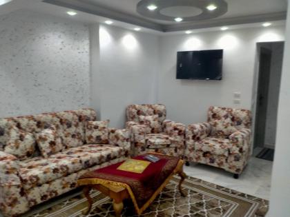 Zahrat Al Bahr El Azam Apartments - image 17