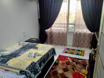 Zahrat Al Bahr El Azam Apartments - image 5