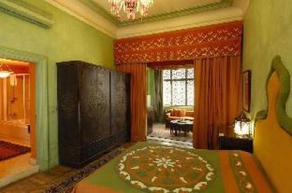 Talisman Hotel - image 17