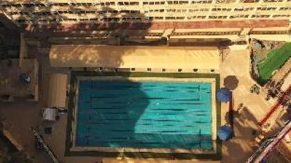 Al Nasr Hotel & Apartments 