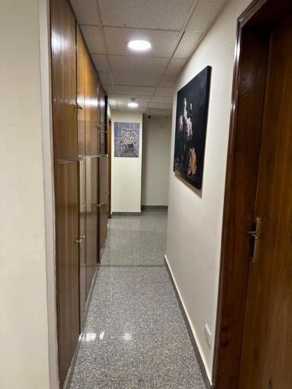 Egy Days Hotel - image 13