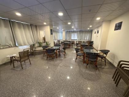 Egy Days Hotel - image 7