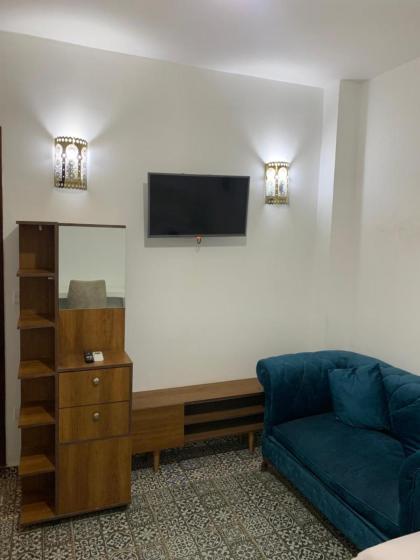 Z Pyramids Inn - image 12