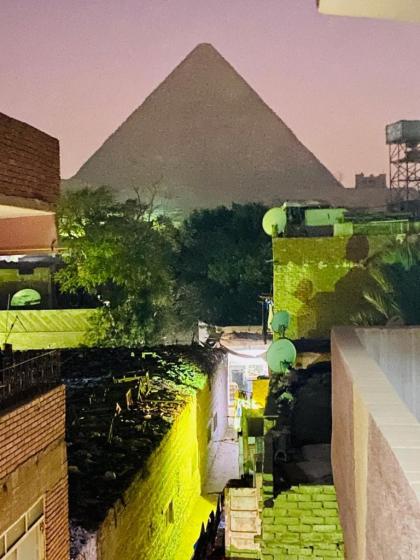 Pyramids Sunrise - image 13