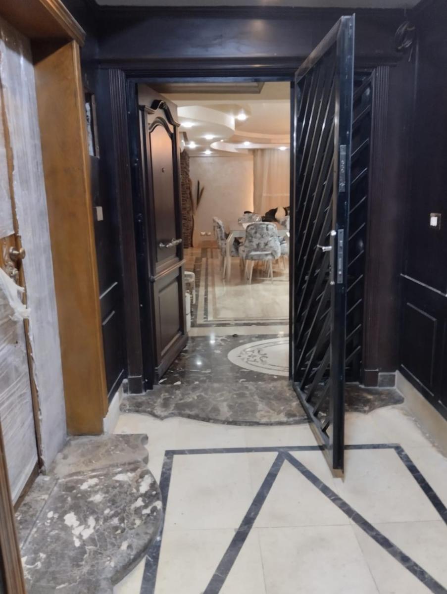 شقه فاخره ف ارقي شوارع مدينة نصر علي الشارع الرئيسي - image 7