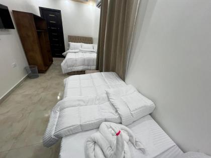 Stay of Giza Pyramids - image 23