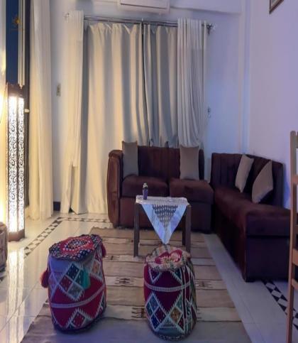 Pyramids & Sphinx View Apartment - image 8