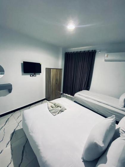 HOSTEL NADA - image 4