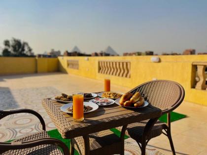 four pyramids Guest house - image 20