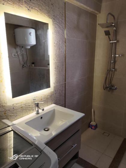 3 Bedrooms Luxurious Appartment in Nasr City - image 5