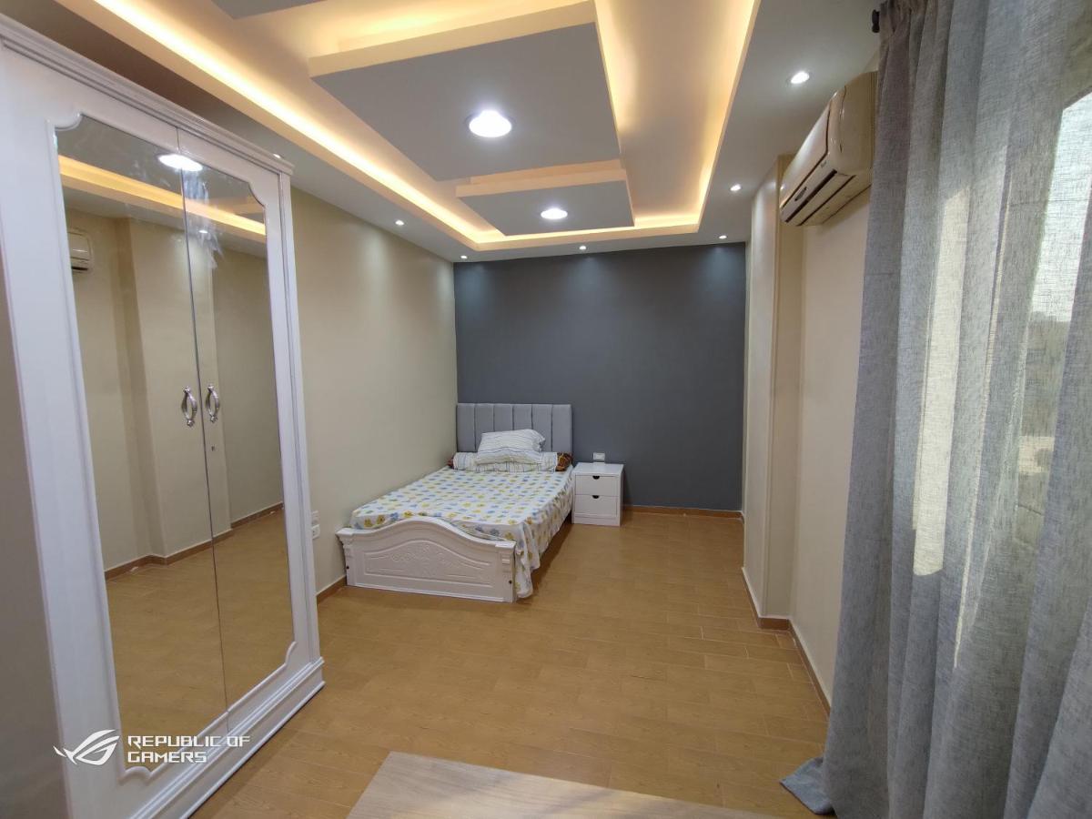 3 Bedrooms Luxurious Appartment in Nasr City - image 6