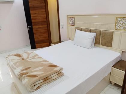 Luxury furnished new apartment al muhandessin شقة جديدة مفروشة سوبر لوكس المهندسين جامعة الدول - image 3