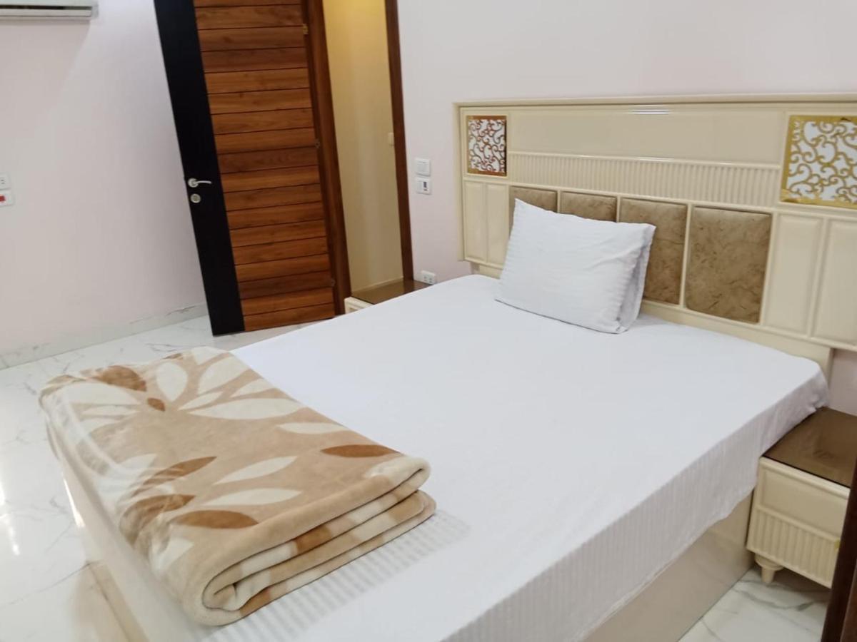 Luxury furnished new apartment al muhandessin شقة جديدة مفروشة سوبر لوكس المهندسين جامعة الدول - image 3