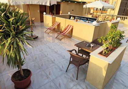 DISCOVER Pyramids inn - image 15