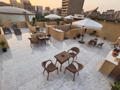 DISCOVER Pyramids inn - image 16
