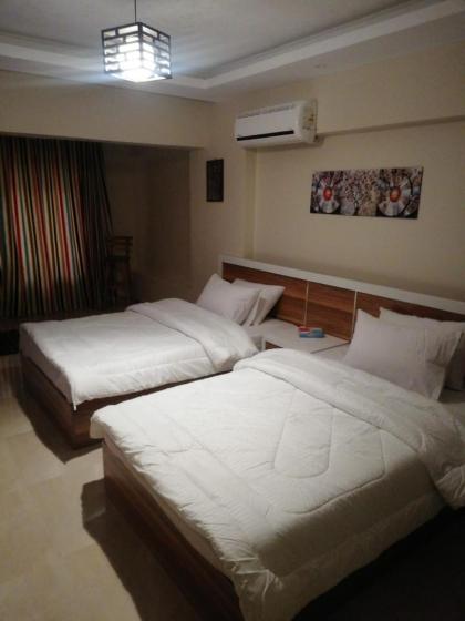 LOVELY PYRAMIDS motel - image 13