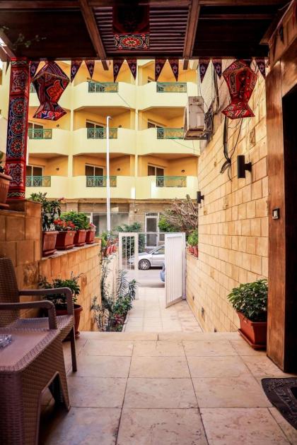 LOVELY PYRAMIDS motel - image 18