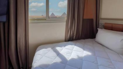 Key Pyramids Apartment - image 14