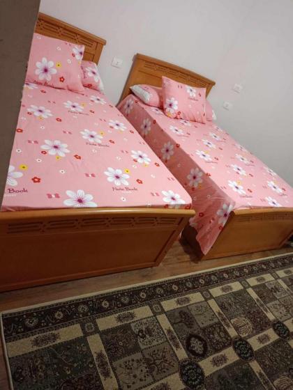 Zahraa Plaza furnished apartment 200 m - image 13