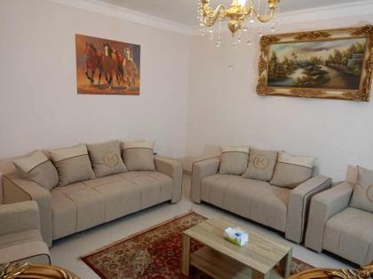 Zahraa Plaza furnished apartment 200 m - image 3