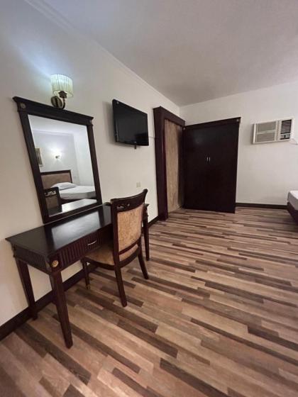 New Garden Palace Hotel - image 20