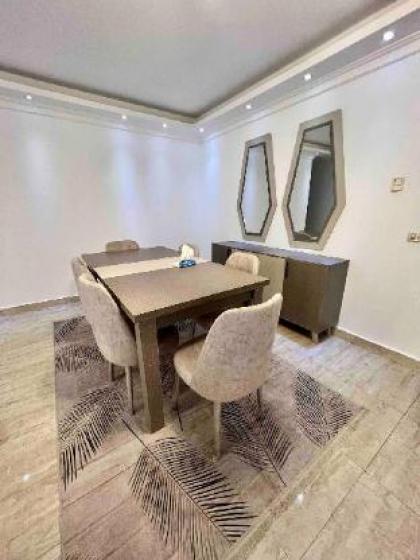 Central-Stylish/unique 2BR Apt+Patio in Madinty - image 3