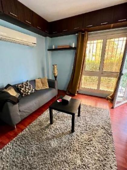 Elegant Studio Apt. with Garden&bbq grill+Sofabed - image 15
