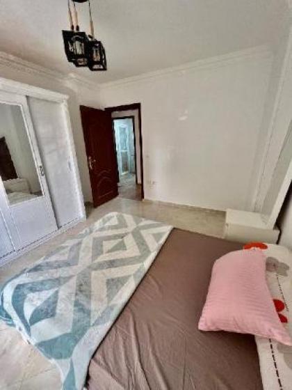 Stylish 2-Bedroom Apartment in Madinaty Compound - image 4