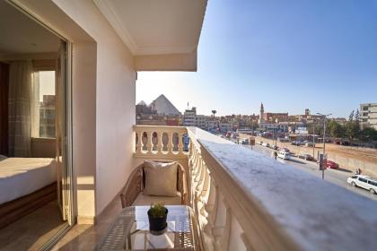 The Palace Pyramids Hotel - image 30