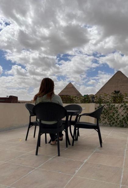 Hur Pyramids land inn - image 6