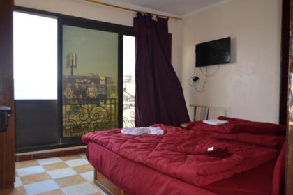 Garden City House Hotel - image 7