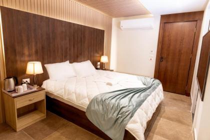 Blue Pyramids Eyes Hotel - image 19