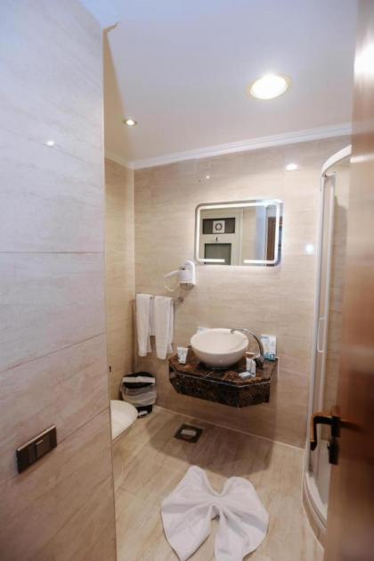 Ramage Hotel & Resort - image 14