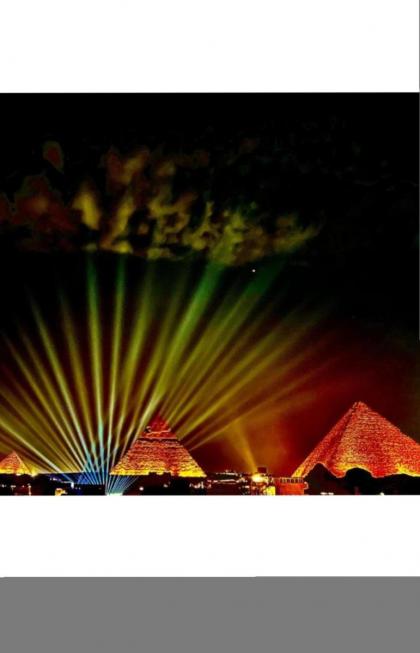 desert pyramids view inn - image 2