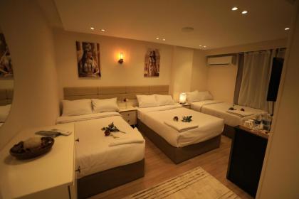 Pyramids Heart Hotel