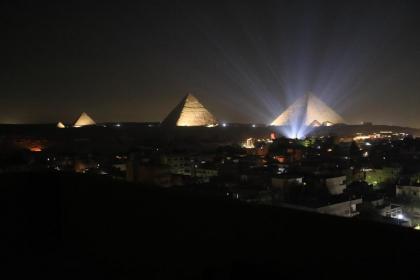 Pyramids Heart Hotel - image 28