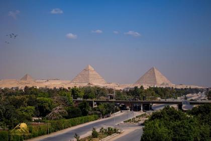 pyramids sunrise hotel - image 21