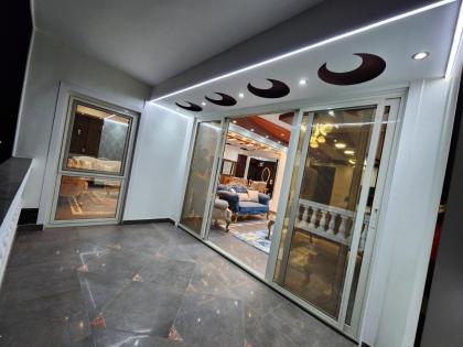 شقة فاخرة وفيو خرافى فى maadi - image 17