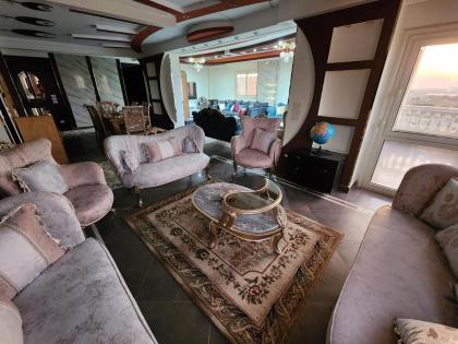 شقة فاخرة وفيو خرافى فى maadi - image 24