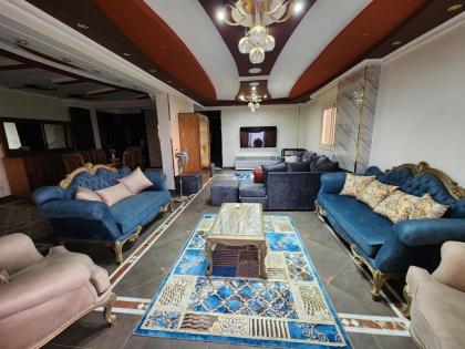 شقة فاخرة وفيو خرافى فى maadi - image 9