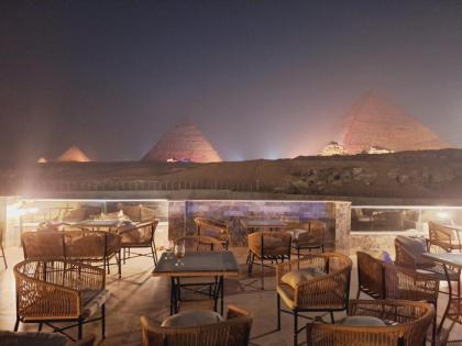 Yamour Pyramids View - image 2