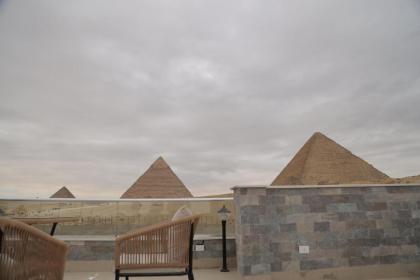 Yamour Pyramids View - image 3