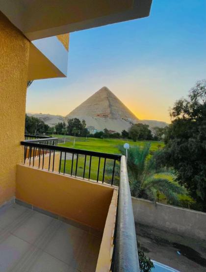Glamour Pyramids Hotel - image 15