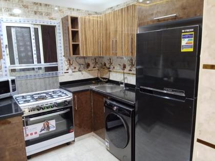 Cairo Giza cozy modern luxury apartment near the Nile and museum شقة مودرن المهندسين - image 19