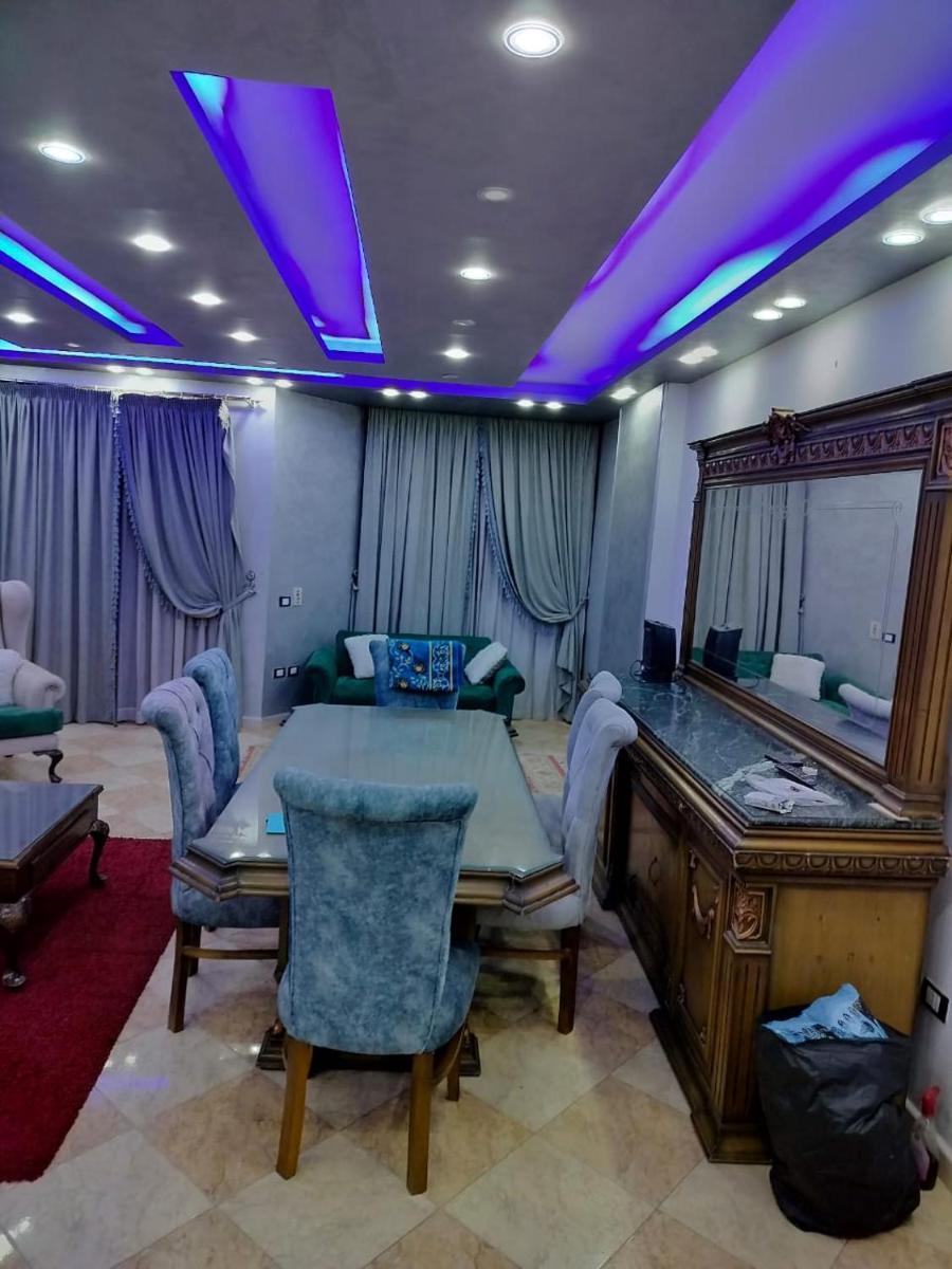 اهلا بكل الساده الضيوف - main image
