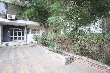 Ivory Petal Bliss 2BR Apt - image 15