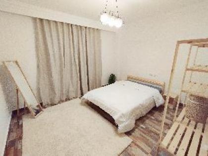 white Bear royal - image 7