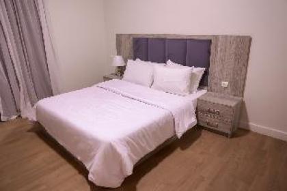 Apartment 3BDR with pool viwe in Mivida Compound - image 2